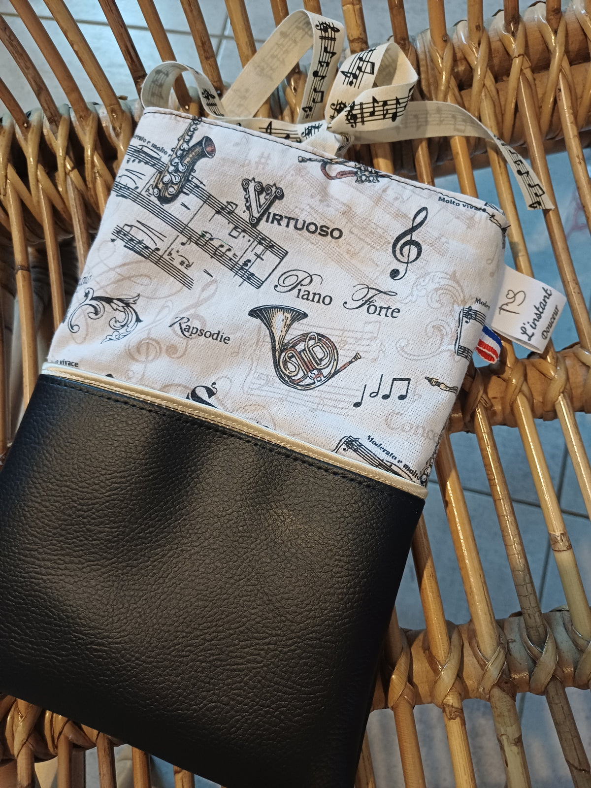 pochette à livre
