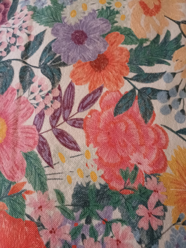 toile Rose fleurie multicolore